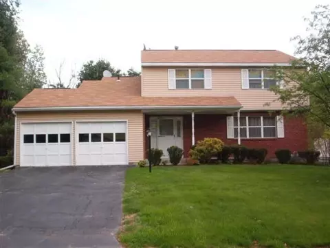 86 Jefferson Rd, Glenmont, NY 12077 photo 1