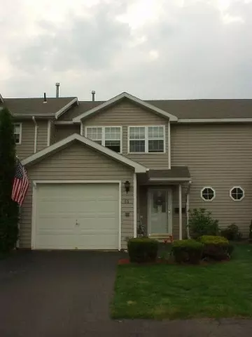 86 Marsdale Ct, Selkirk, NY 12158 photo 1
