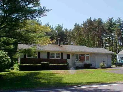 581 Giffords Church Rd, Schenectady, NY 12306 photo 1