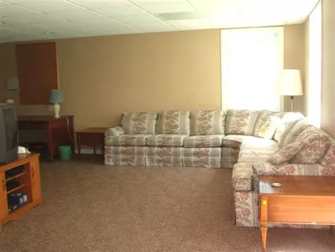 102 Hasgate Dr, Delmar, NY 12054 photo 6