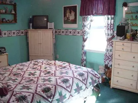 106 Trinity Pl, Selkirk, NY 12158 photo 11