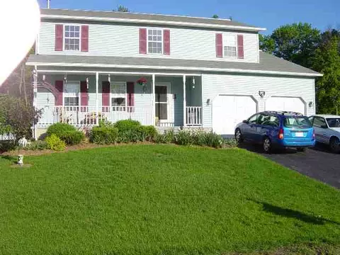 106 Trinity Pl, Selkirk, NY 12158 photo 2