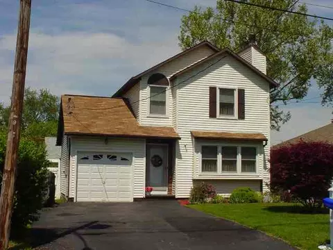 1217 Coplon Ave, Schenectady, NY 12309 photo 1