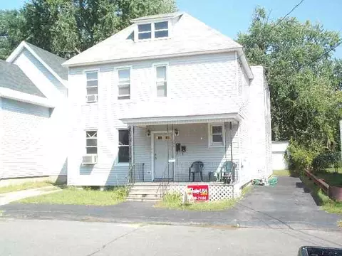 935 Maple Ave, Schenectady, NY 12307 photo 1
