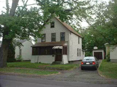 3031 Albany St, Schenectady, NY 12304 photo 1