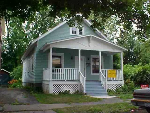 1672 Oneida St, Schenectady, NY 12308 photo 1