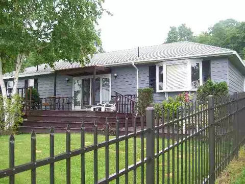 155 Dow St, Cobleskill, NY 12043 photo 2