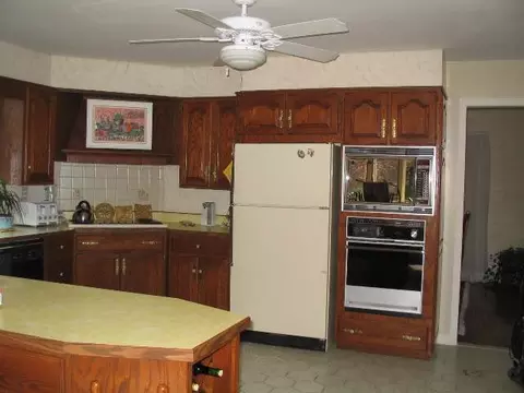 155 Dow St, Cobleskill, NY 12043 photo 5