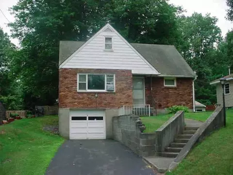 49 Mckown Rd, Albany, NY 12203 photo 1