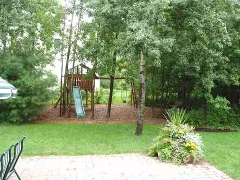 6 Barrington Ct, Delmar, NY 12054 photo 9