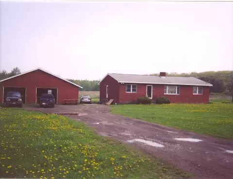 1072 Brand Rd, Sprakers, NY 12166 photo 1