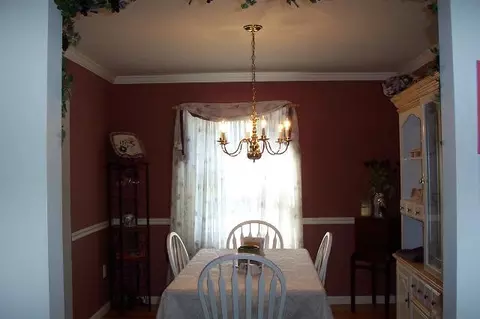 5 Bernard Pl, Glenmont, NY 12077 photo 3
