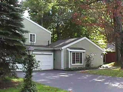 26 Chestnut Rd, Delmar, NY 12054 photo 1