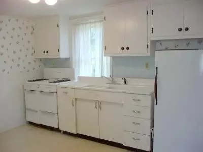 1432 Garner Ave, Schenectady, NY 12309 photo 10