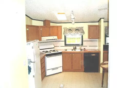 620 W Lykers Rd, Sprakers, NY 12166 photo 7
