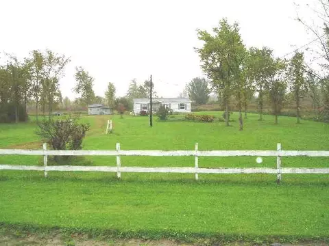 620 W Lykers Rd, Sprakers, NY 12166 photo 1