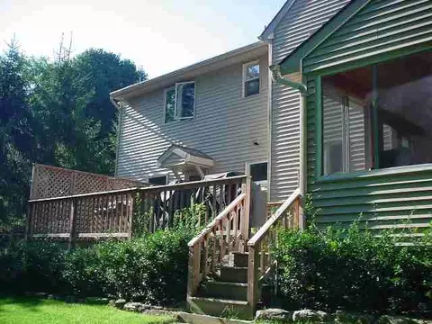 29 Middlesex Dr, Slingerlands, NY 12159 photo 10