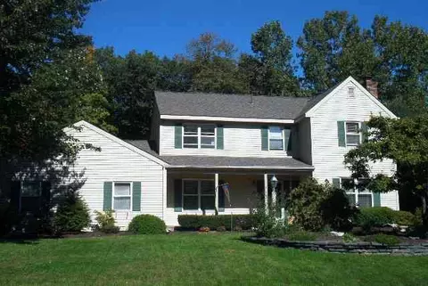 29 Middlesex Dr, Slingerlands, NY 12159 photo 1