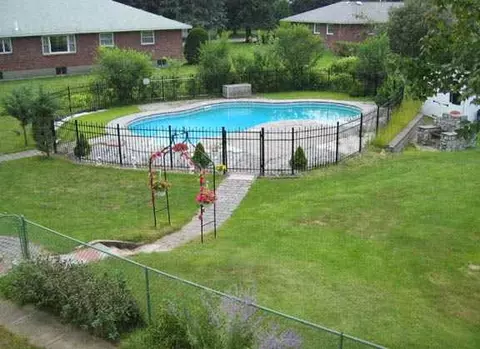 1 Miles Standish Rd, Schenectady, NY 12306 photo 3