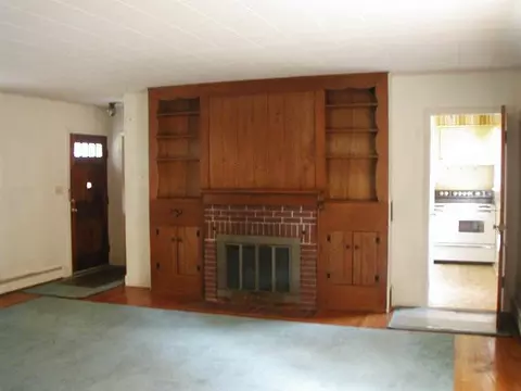 144 Orchard St, Delmar, NY 12054 photo 4