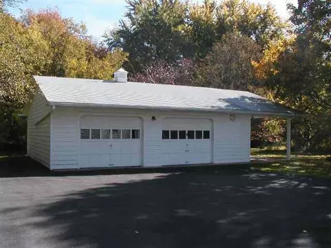 144 Orchard St, Delmar, NY 12054 photo 3