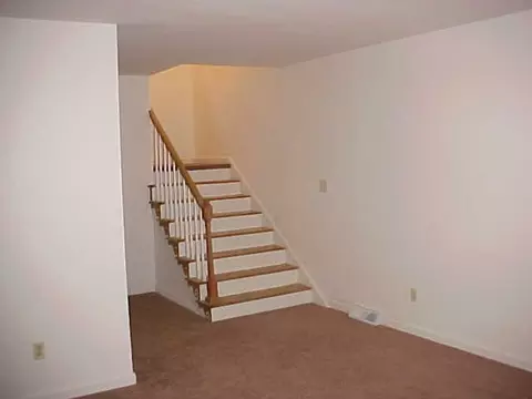 234 Bradford Rd, Schenectady, NY 12304 photo 6