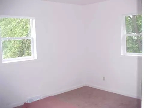 234 Bradford Rd, Schenectady, NY 12304 photo 9