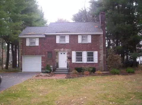 4 Brookside Dr, Delmar, NY 12054 photo 1