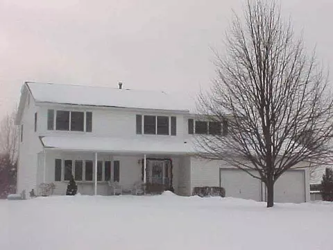 505 Viewpointe Dr, Schenectady, NY 12306 photo 1