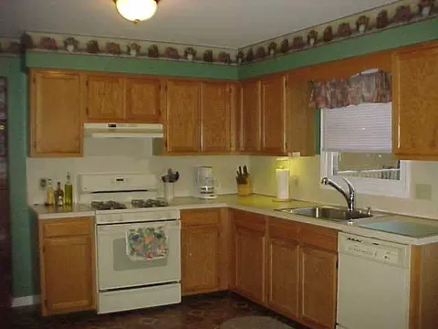 505 Viewpointe Dr, Schenectady, NY 12306 photo 5