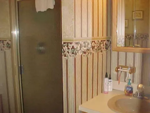 505 Viewpointe Dr, Schenectady, NY 12306 photo 8