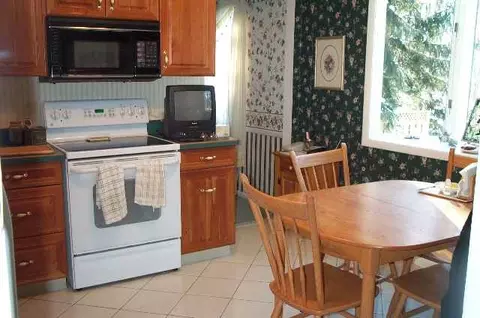 125 Jefferson Rd, Glenmont, NY 12077 photo 5