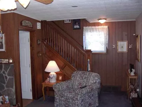 522 Vischer Ave, Schenectady, NY 12306 photo 4