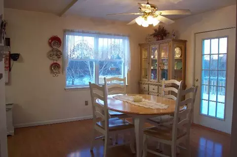 43 Trinity Pl, Selkirk, NY 12158 photo 5