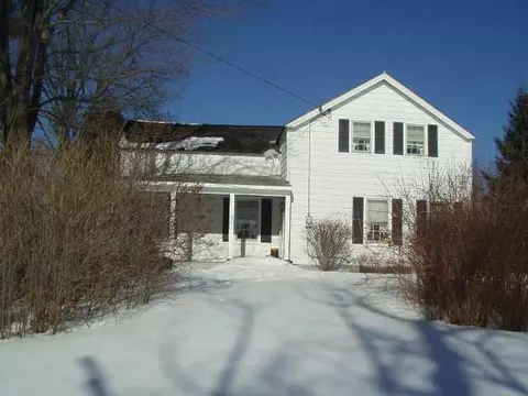 1002 County Line Rd, Schenectady, NY 12306 photo 2