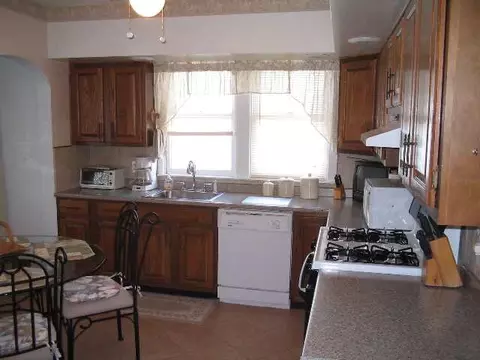 1154 Forest Rd, Schenectady, NY 12303 photo 8