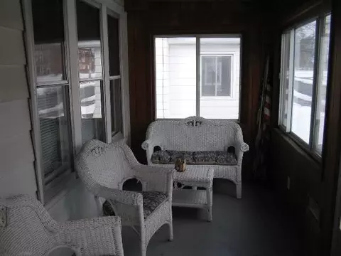 1154 Forest Rd, Schenectady, NY 12303 photo 2