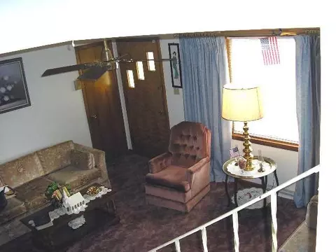 75 Princeton St, Schenectady, NY 12304 photo 6