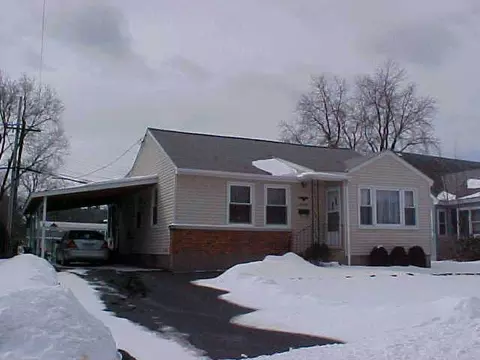 2558 Putnam St, Schenectady, NY 12304 photo 1