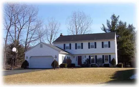 6 Journey Ln, Glenmont, NY 12077 photo 1