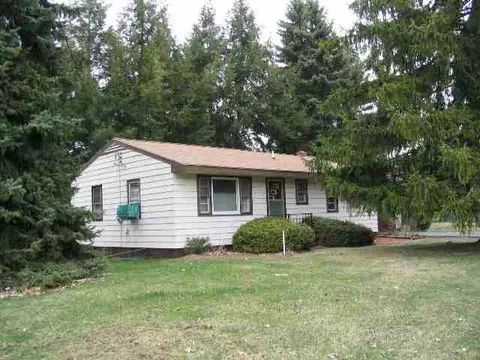 6 Van Buren Dr, Kinderhook, NY 12106 photo 1