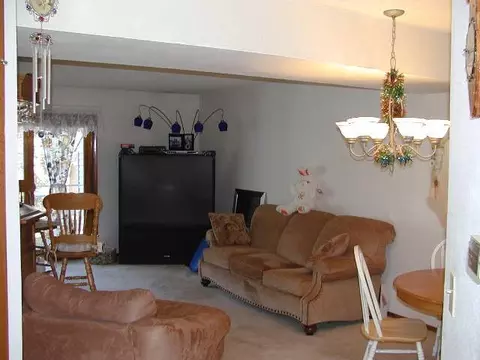 16 Wilton Ct, Halfmoon, NY 12065 photo 4