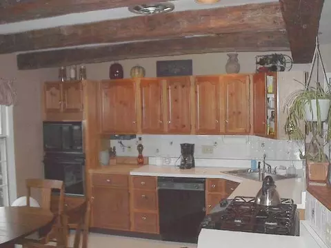 552 Rt 9w, Glenmont, NY 12077 photo 2