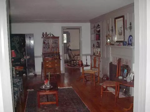 5 Ruxton Rd, Delmar, NY 12054 photo 4