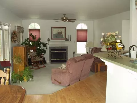 32 Turnberry Dr, Slingerlands, NY 12159 photo 2