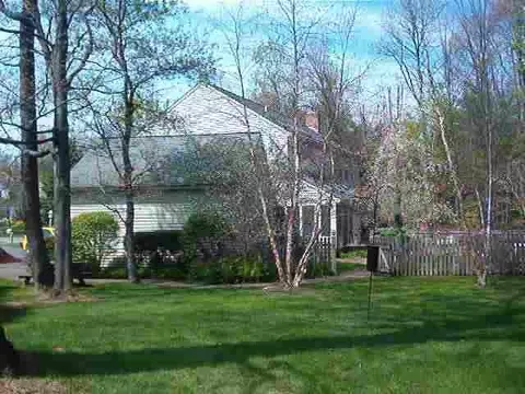 21 Durham Ct, Delmar, NY 12054 photo 6