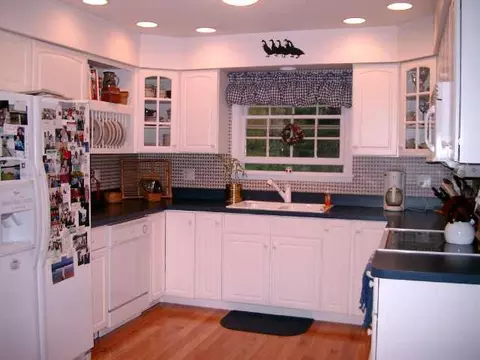 14 Arthur Ter, Slingerlands, NY 12159 photo 4