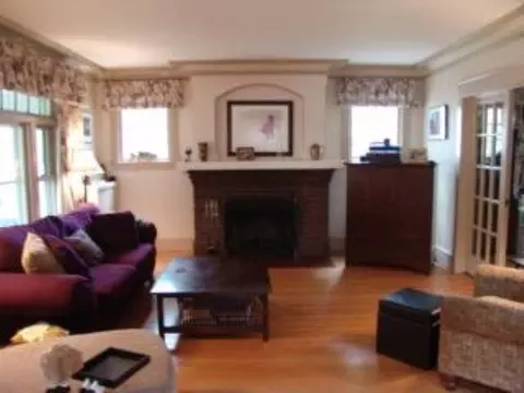 872 Wright Ave, Schenectady, NY 12309 photo 5