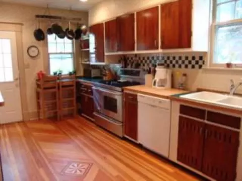 872 Wright Ave, Schenectady, NY 12309 photo 6