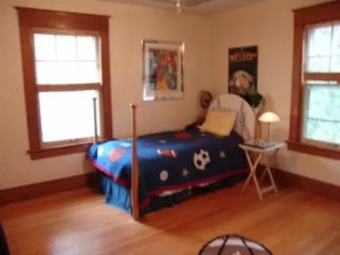 872 Wright Ave, Schenectady, NY 12309 photo 10